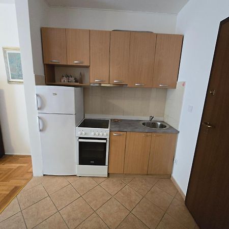 Laki Apartment พอดโกริกา ภายนอก รูปภาพ